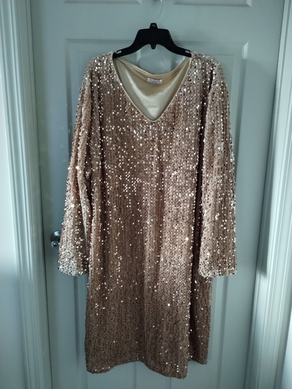 In'voland Champagne Sequin Long Sleeve V-Neck Dress Size 28W